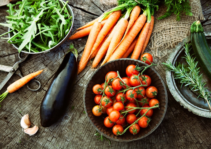 Gartengemüse, Gemüsegarten, Gemüse, Garten, Möhren, Karotten, Tomaten, Aubergine, Zucchini