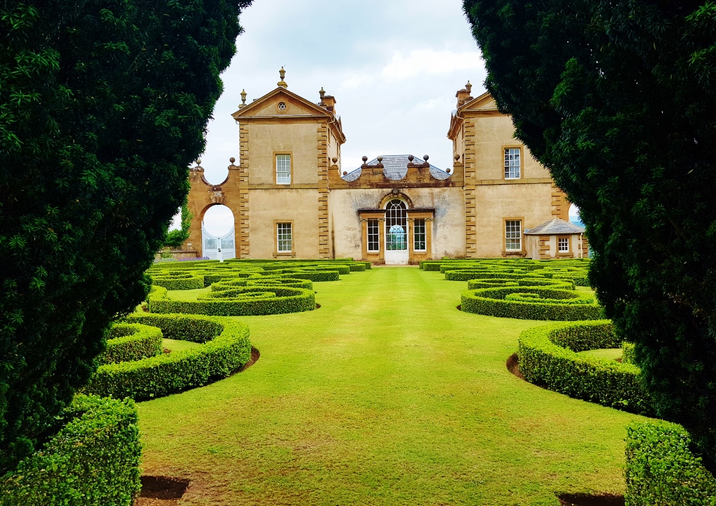 Rasen, Rasen anlegen, Englischer Rasen, Chatelherault Hunting Lodge, Scotland