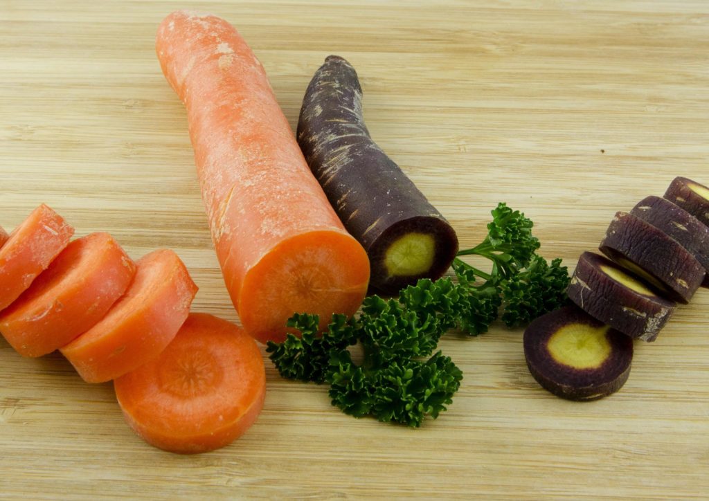 Urmöhre, Schwarze Möhre, Möhren, Möhre, Karotte, Karotten, Rüben, Rübe, Gelbe Rüben, Gelbe Rübe, Mohrrübe, Mohrrüben, Daucus, Daucus carota, Daucus carota subsp. sativus