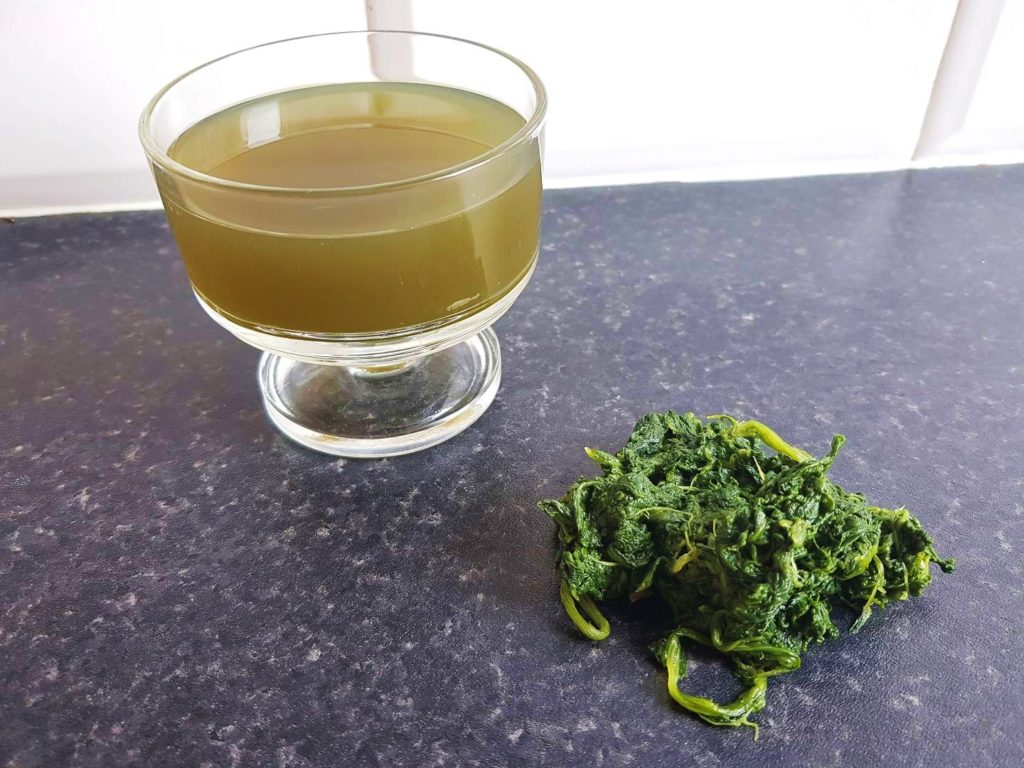 Naturfarben, Farben, Pflanzenfarbstoffe, Flavonoide, Naturfarben herstellen, pflanzliche Farbstoffe, Grün, Chlorophyll, Spinat