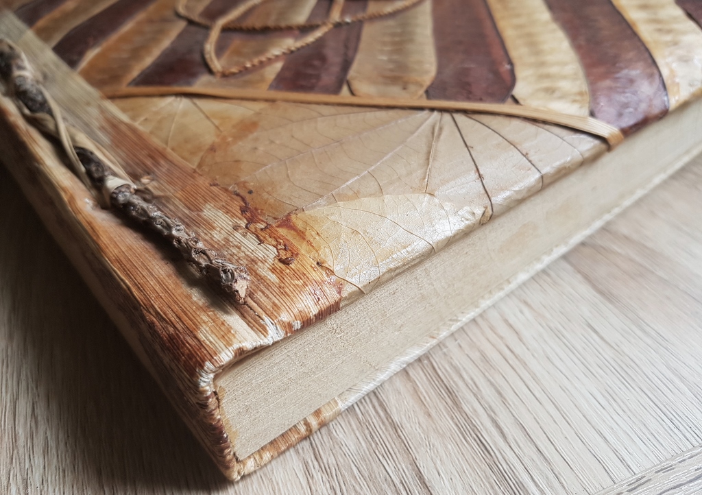 pflanzliche Rohstoffe, Bucheinband, Naturbuch