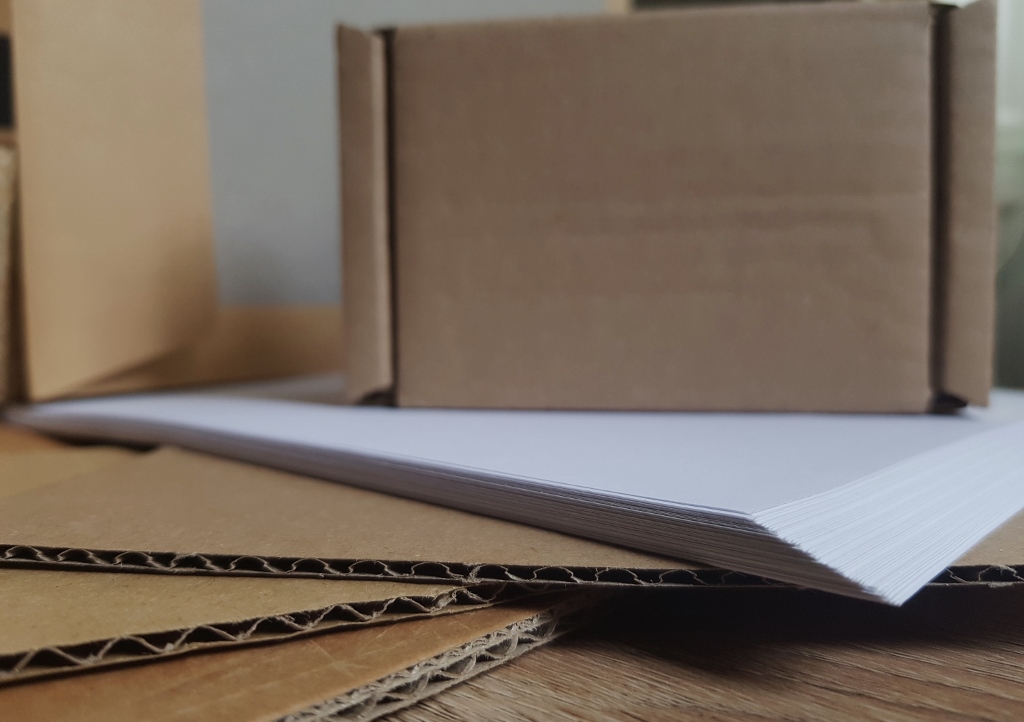 pflanzliche Rohstoffe, Papier, Pappe, Karton