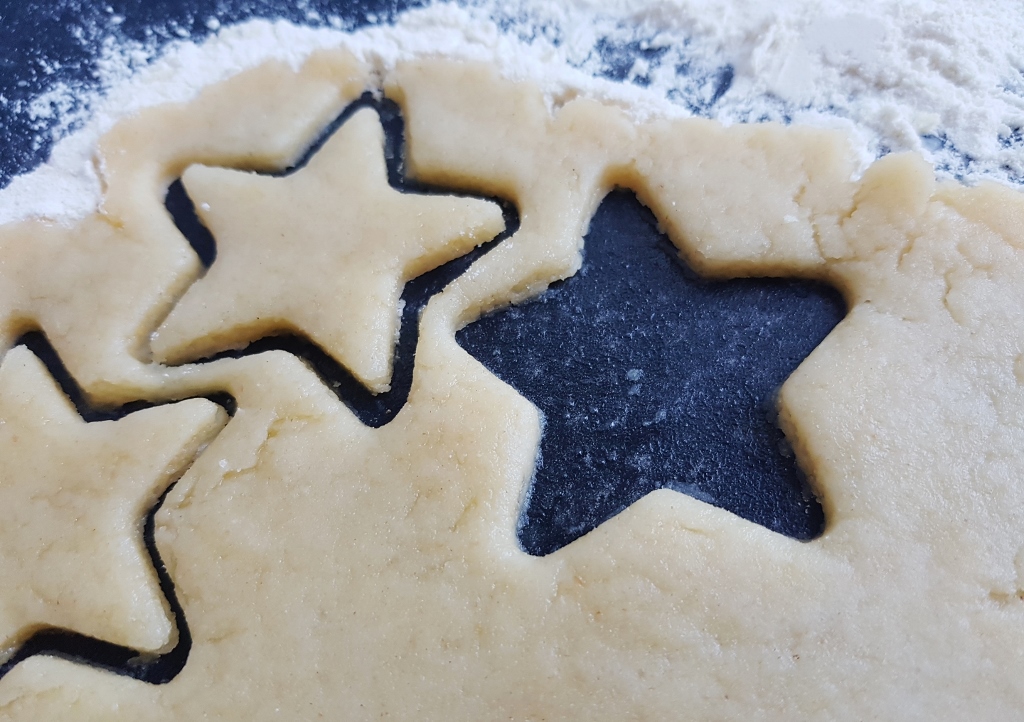 Butterplätzchen, Plätzchenteig, Plätzchen, Weihnachtsplätzchen