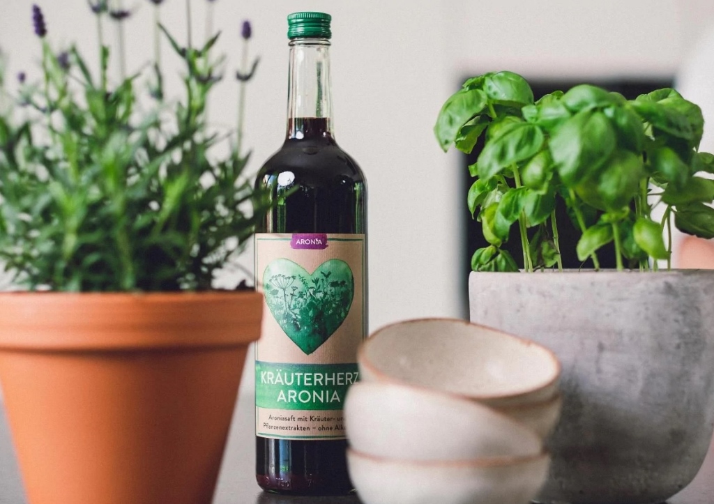 Aronia, Aronia-Produkte, Aronia vom Langlebenhof, Aroniabeeren, Aroniasaft, Kräuterherz