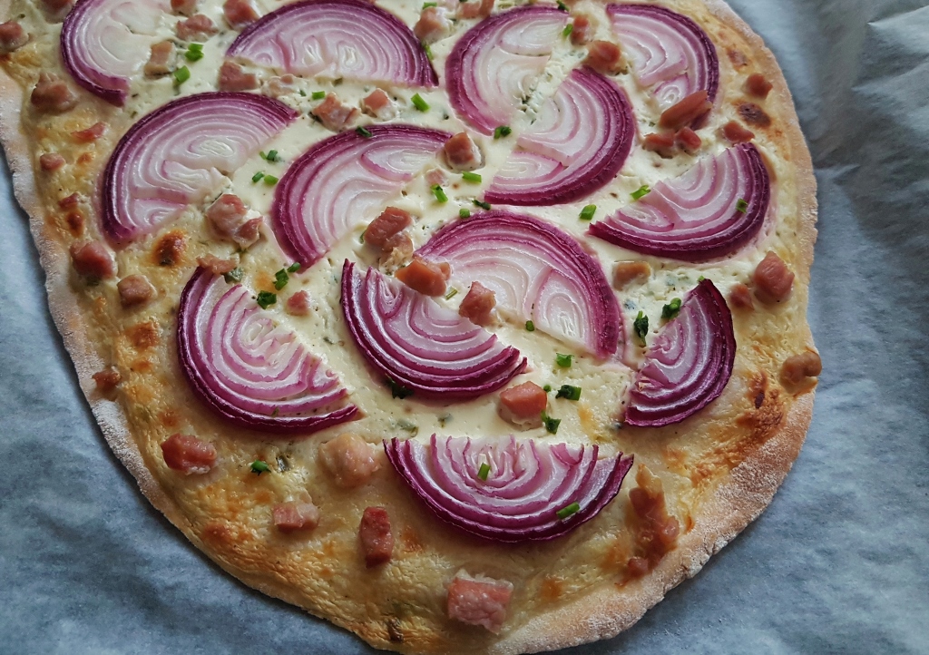 Flammkuchen, Elsässer Flammkuchen, Tarte flambée