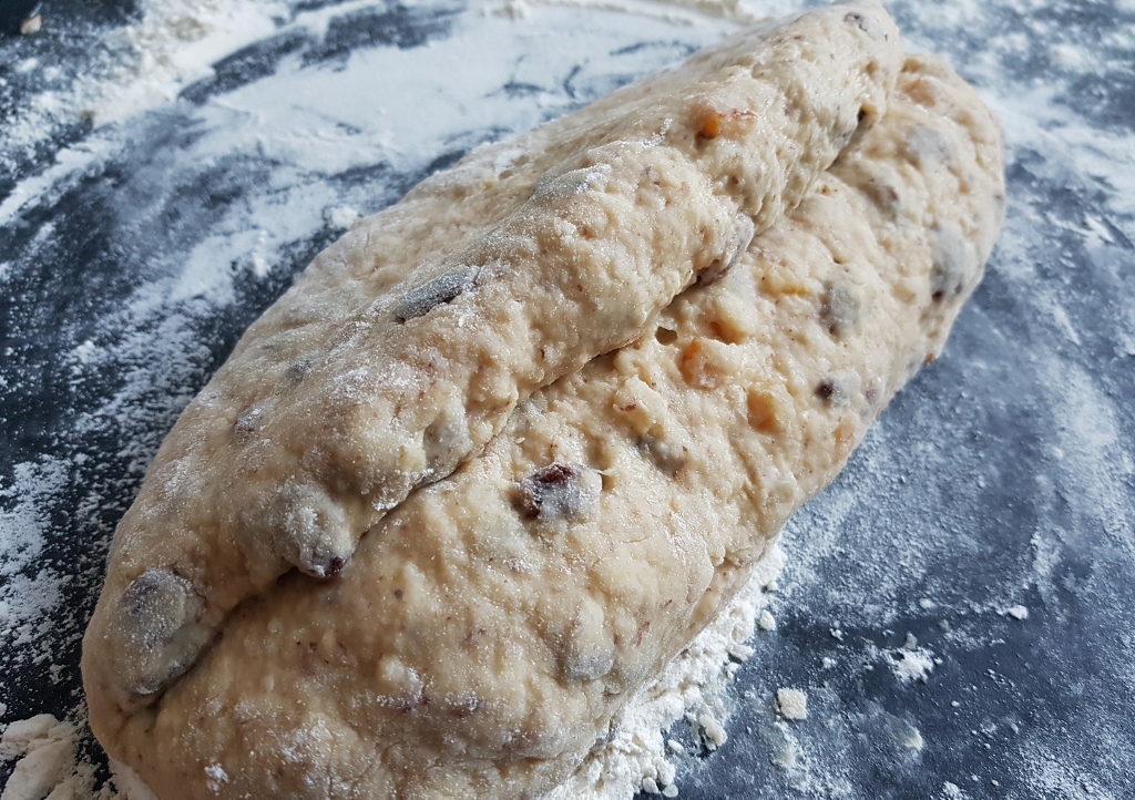 Stollen, Christstollen, Weihnachtsstollen