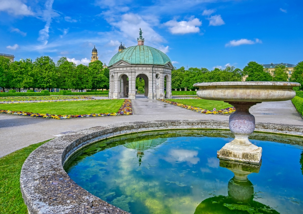 Naturhochzeit in München, Dianatempel, Hofgarten