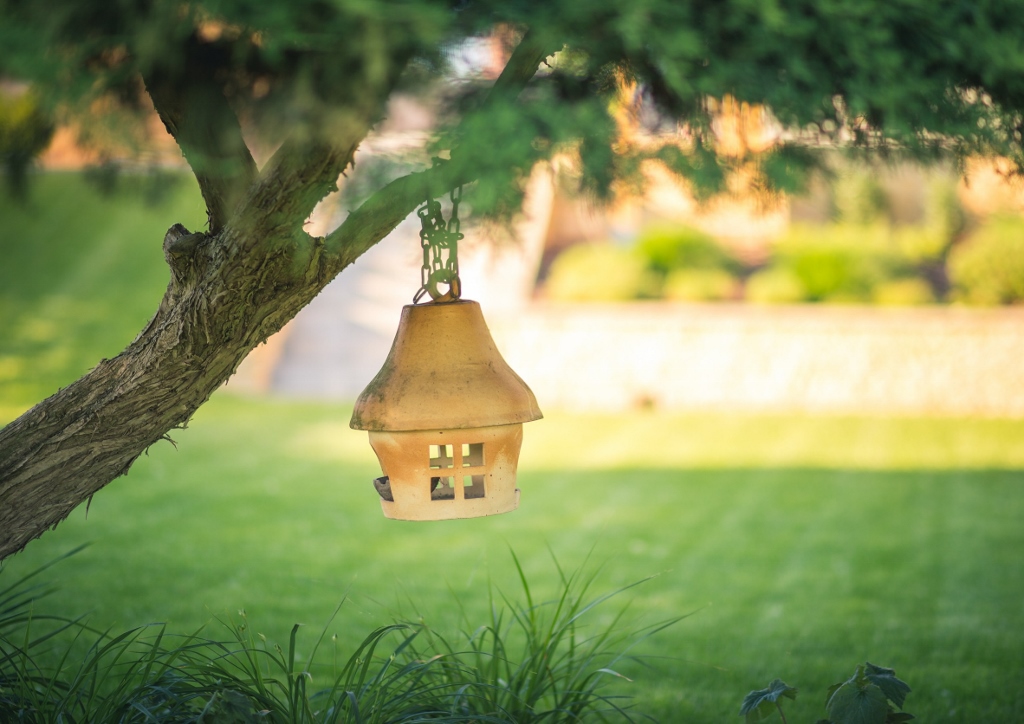 Gartendekoration, Gartendeko, Gartenaccessoires, Gartenzwerg, Vogelhäuschen