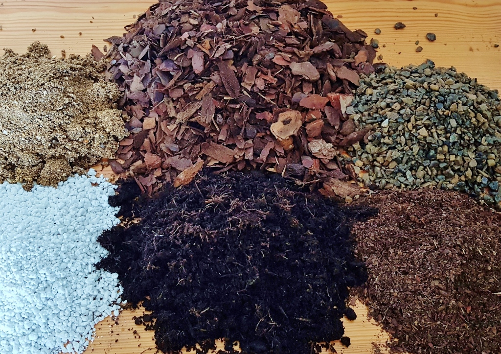Zimmerpflanzen, Erde, Substrat, Perlite, Kies, Kokoserde