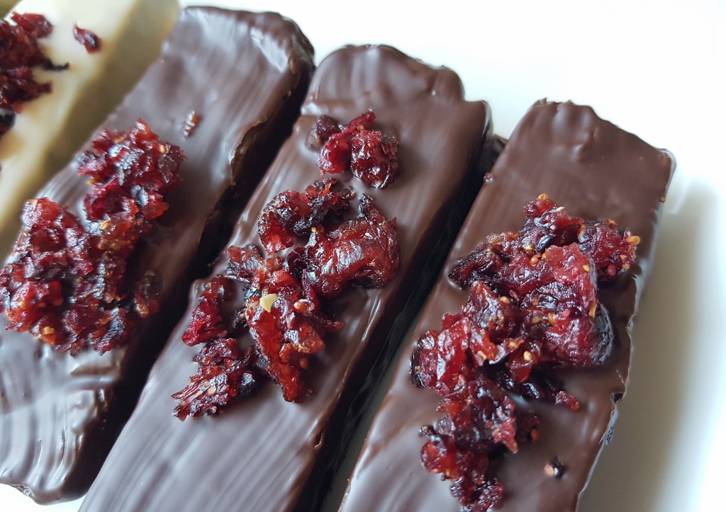vegane Proteinriegel, Proteinriegel, Hanfproteinriegel