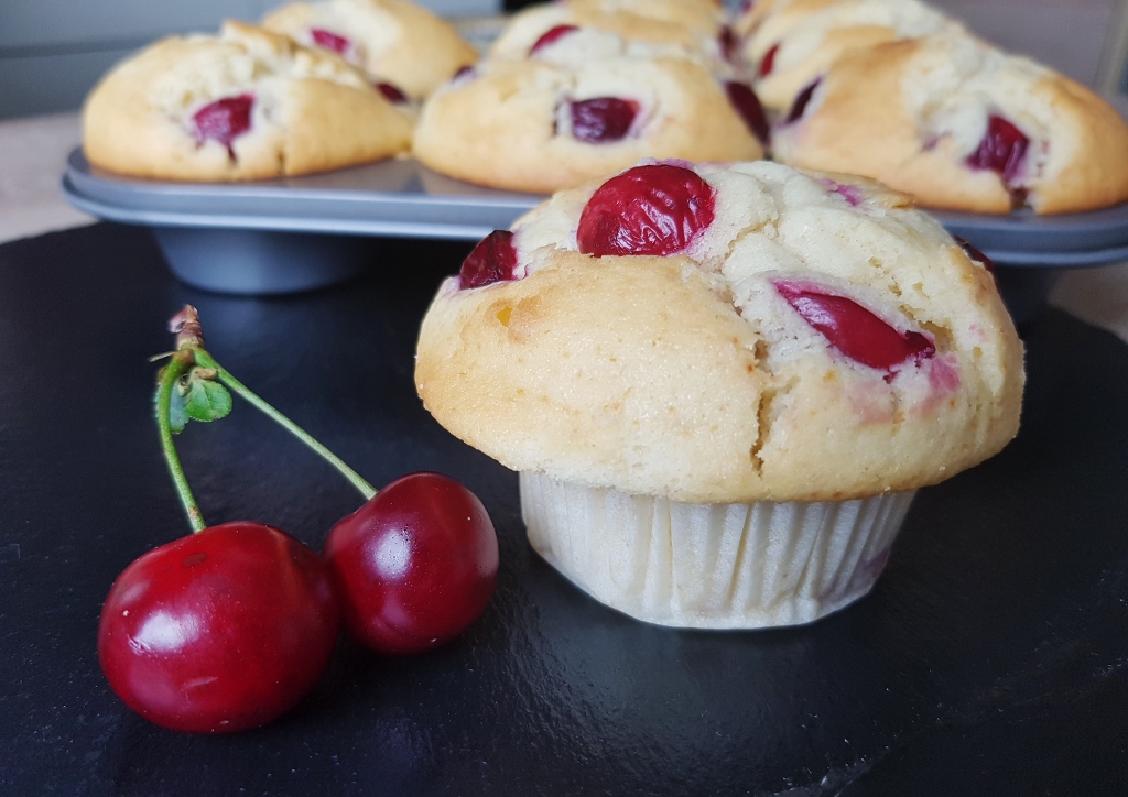 Sauerkirsch-Muffins